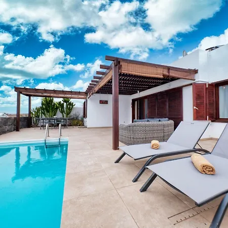 Malolo-private Pool And Jacuzzi * Playa Blanca (Lanzarote)